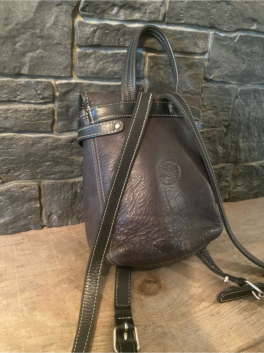 Vintage Roots Leather Backpack - Picture 6 of 10